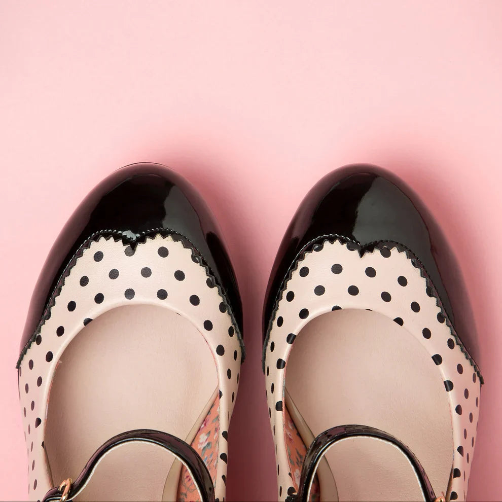 👠 Vintage Polka Dot Mary Jane Heels